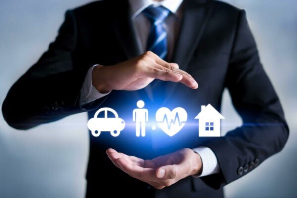 Поради, де знайти страхового агента онлайн